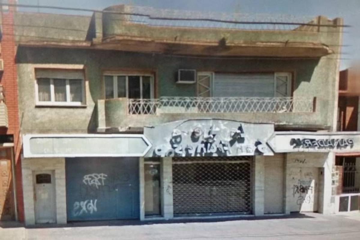  Commercial property in Bermudez, Argentina No. 23511