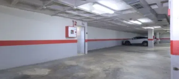 14m² Garage in Alicante, Spain No. 166382 3