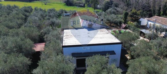 Коммерческая недвижимость с 3 комнатами в Фоссачезия, Италия № 62678 41