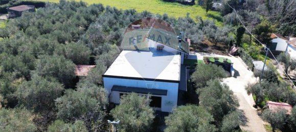 Коммерческая недвижимость с 3 комнатами в Фоссачезия, Италия № 62678 18