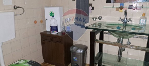 Коммерческая недвижимость с 3 комнатами в Фоссачезия, Италия № 62678 9