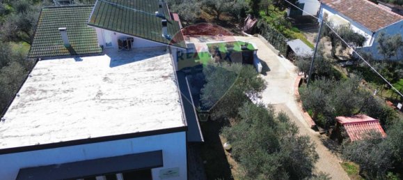 Коммерческая недвижимость с 3 комнатами в Фоссачезия, Италия № 62678 26