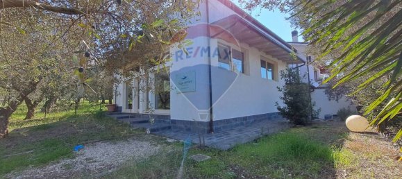 Коммерческая недвижимость с 3 комнатами в Фоссачезия, Италия № 62678 21