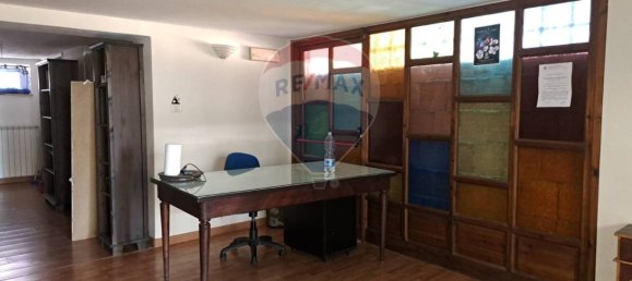 Коммерческая недвижимость с 3 комнатами в Фоссачезия, Италия № 62678 13