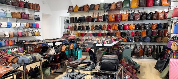 Propiedad comercial de 1 habitación en Rome, Italy No. 57339 7