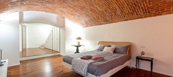 Dúplex de 2 habitaciónes en Milan, Italy No. 245925 19