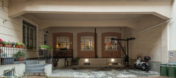 Dúplex de 2 habitaciónes en Milan, Italy No. 245925 29