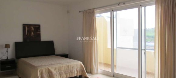 2 bedrooms Penthouse in Saint Paul's Bay, Malta No. 10716 13