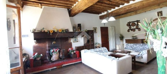 6غرفة منزل في Vecchiano, Italy رقم 281613 20