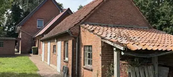 8 rooms Townhouse in Oldenburg, Germany No. 288898 3