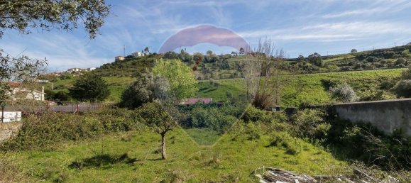 Edificio en Loures, Portugal 987 m² No. 72980 26