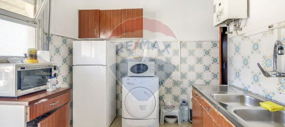 Edificio en Loures, Portugal 987 m² No. 72980 18