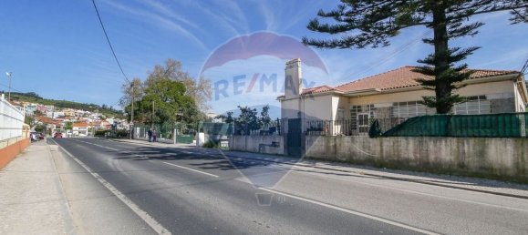 Edificio en Loures, Portugal 987 m² No. 72980 2