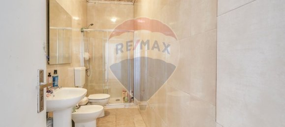 Edificio en Loures, Portugal 987 m² No. 72980 16