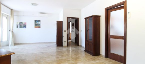 3 chambres Appartement à Roseto degli Abruzzi, Italy No. 329158 3