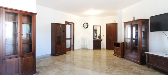 3 chambres Appartement à Roseto degli Abruzzi, Italy No. 329158 4