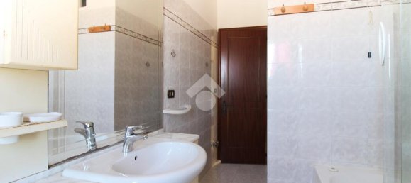 3 chambres Appartement à Roseto degli Abruzzi, Italy No. 329158 21