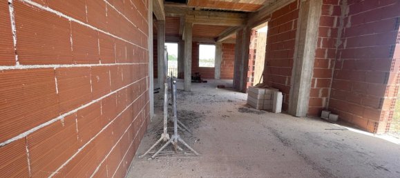 5 rooms House in Modica, Italy No. 154951 3