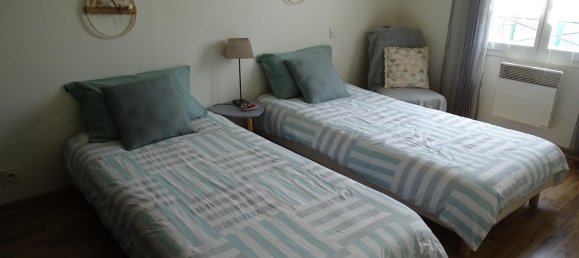 3 bedrooms House in Suze-la-Rousse, France No. 302321 13