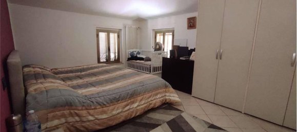 5 rooms House in Urbino, Italy No. 144902 10