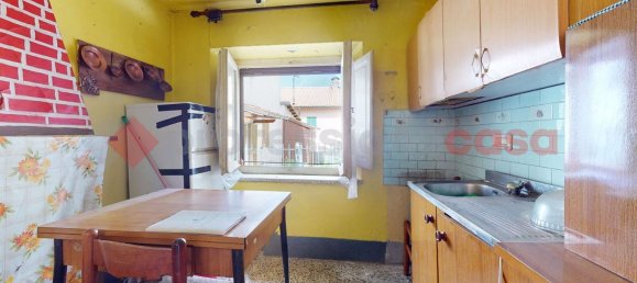 4-salle Maison à Careggine, Italy No. 233098 7