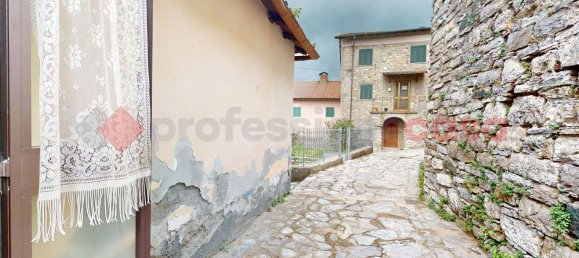 4-salle Maison à Careggine, Italy No. 233098 4