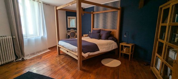 Casa de 6 dormitorios en Segre, France No. 323441 4