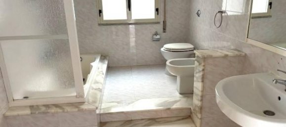 4 rooms Apartment in Santa Flavia, Italy No. 37654 10