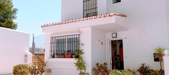5 bedrooms Townhouse in Rincon de la Victoria, Spain No. 98696 4