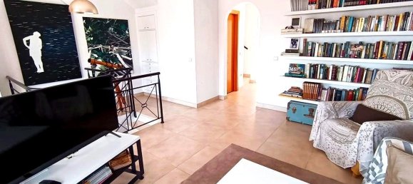 5 bedrooms Townhouse in Rincon de la Victoria, Spain No. 98696 13