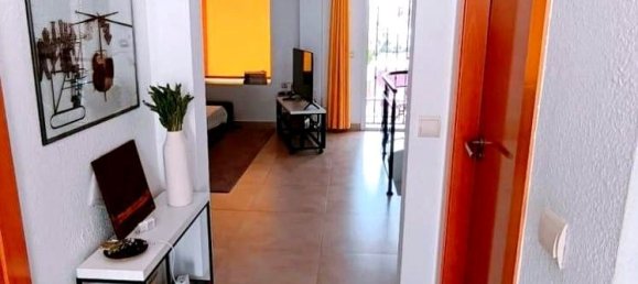 5 bedrooms Townhouse in Rincon de la Victoria, Spain No. 98696 9