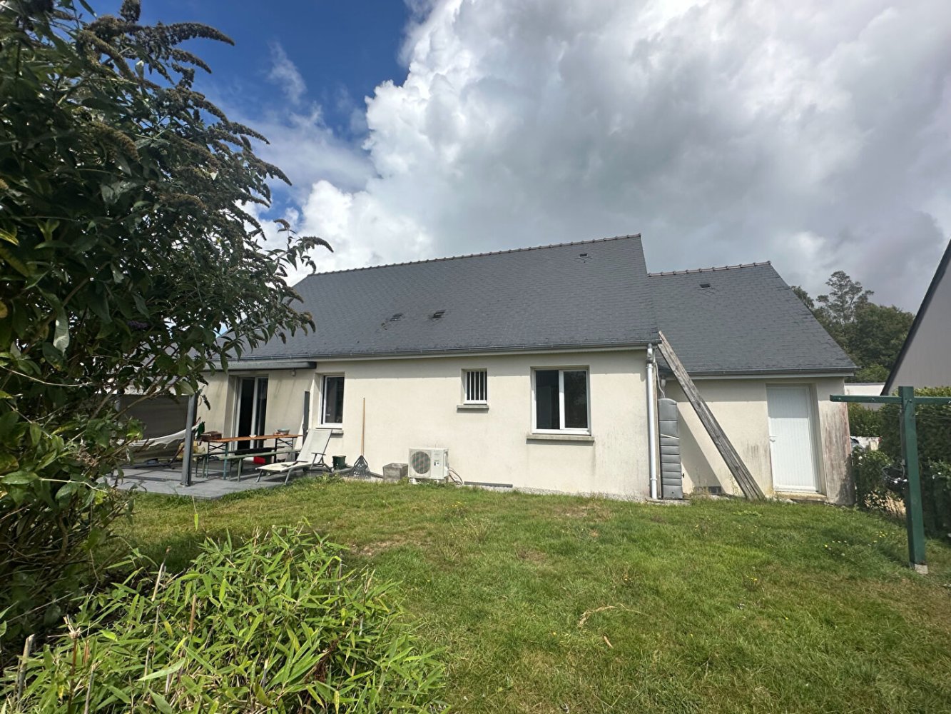 3 Schlafzimmer Haus in Questembert, France, Nr. 322096