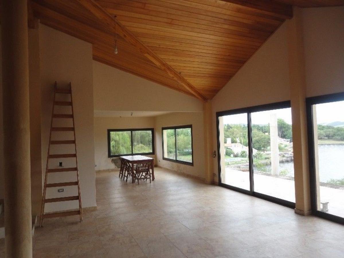 Casa T2 em Cordoba, Argentina N.º 7851