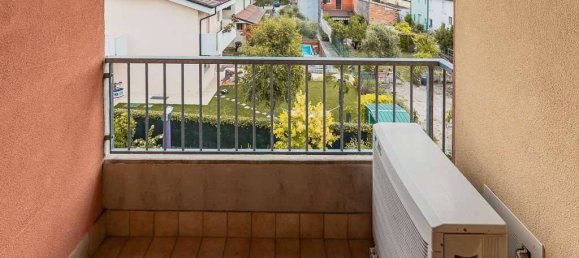 Квартира с 3 спальнями в Вигазьо, Италия № 271018 13