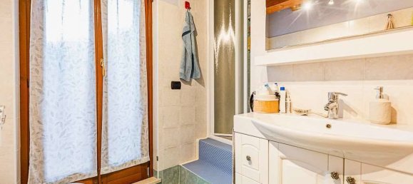 Квартира с 3 спальнями в Вигазьо, Италия № 271018 15