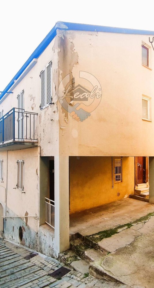 6غرفة منزل في Montegranaro, Italy رقم 86049