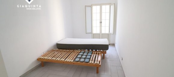 Casa de 4 habitaciónes en Palagonia, Italy No. 238989 9