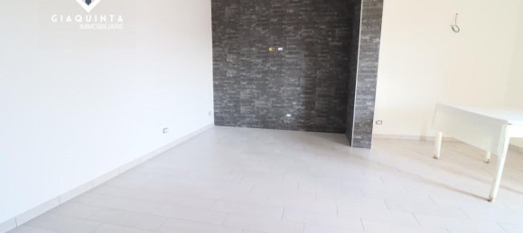 Casa de 4 habitaciónes en Palagonia, Italy No. 238989 13