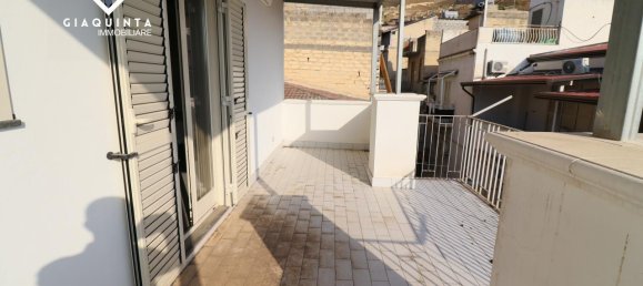 Casa de 4 habitaciónes en Palagonia, Italy No. 238989 22