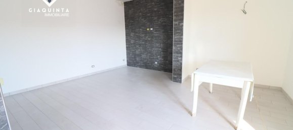 Casa de 4 habitaciónes en Palagonia, Italy No. 238989 15