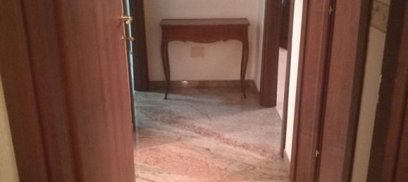 Apartamento de 4 divisões em San Giovanni in Fiore, Italy N.º 254218 12