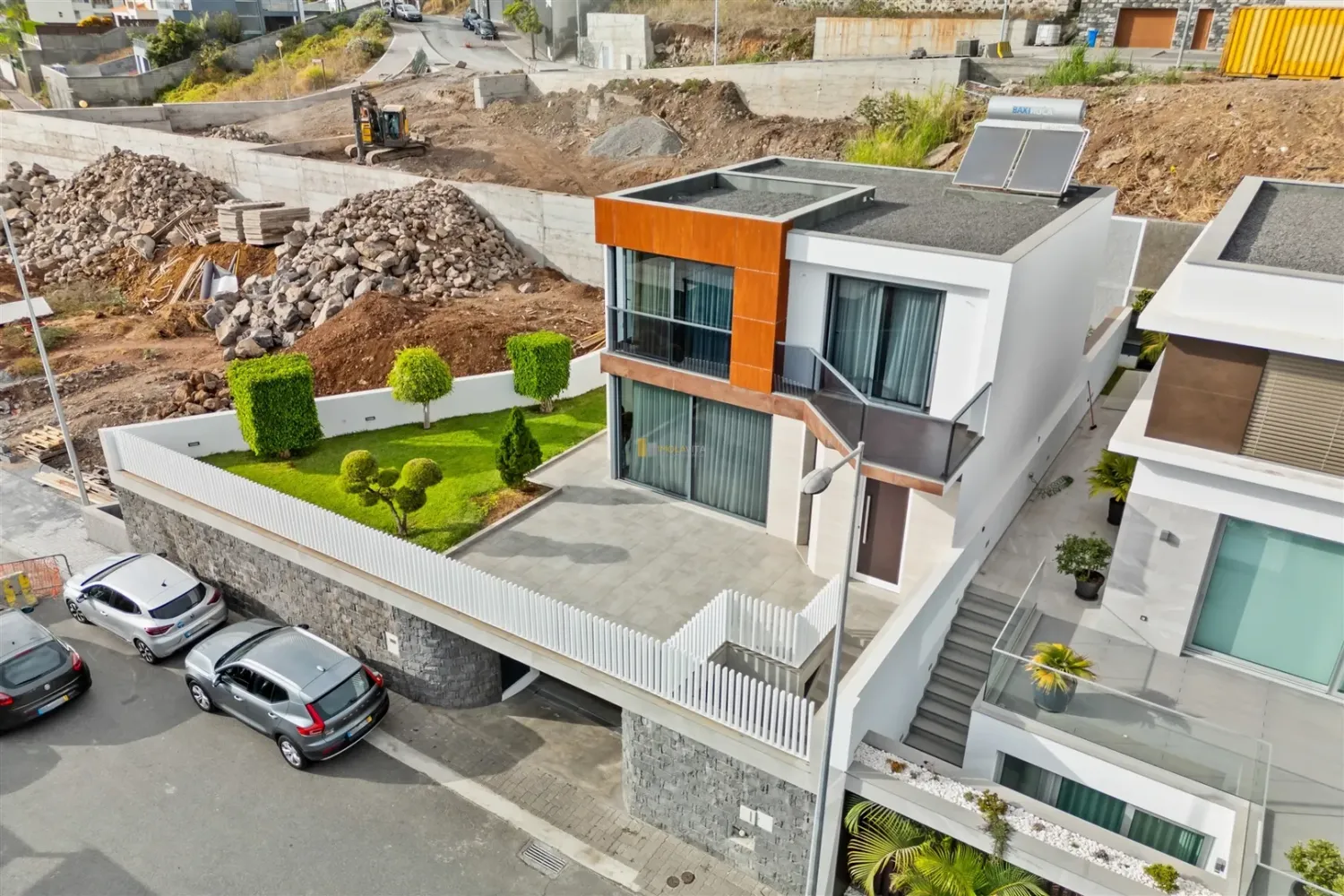 3 bedrooms House in Funchal, Portugal No. 25064