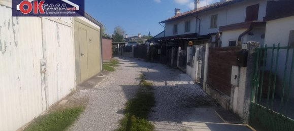 3 bedrooms House in Gorizia, Italy No. 375966 3