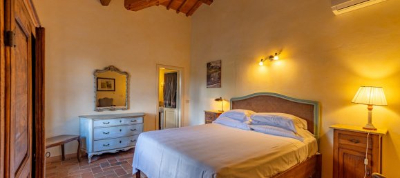 5 bedrooms Villa in Cetona, Italy No. 58740 44