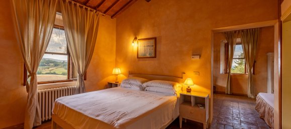 5 bedrooms Villa in Cetona, Italy No. 58740 39