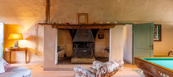 5 bedrooms Villa in Cetona, Italy No. 58740 31