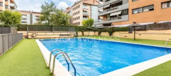 Квартира с 3 спальнями в Кастельдефельс, Испания № 174923 23