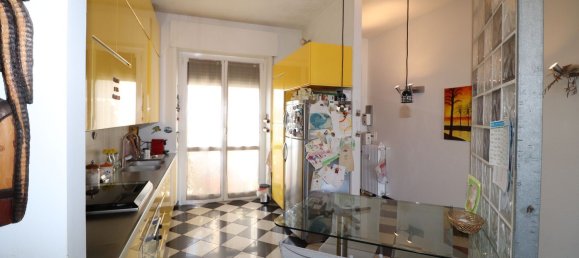 3-salle Appartement à Barlassina, Italy No. 109840 5