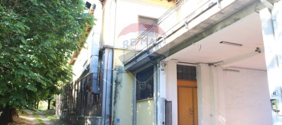 765m² Warehouse in Varese, Italy No. 61967 17