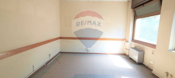 765m² Warehouse in Varese, Italy No. 61967 7